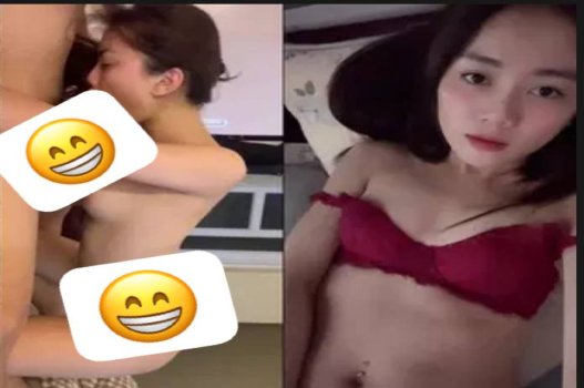 Video 18+ cô gái xinh như búp bê cũng mê khám phá tình dục